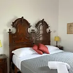 Il Convento Ancient With Private Garden Holiday home *