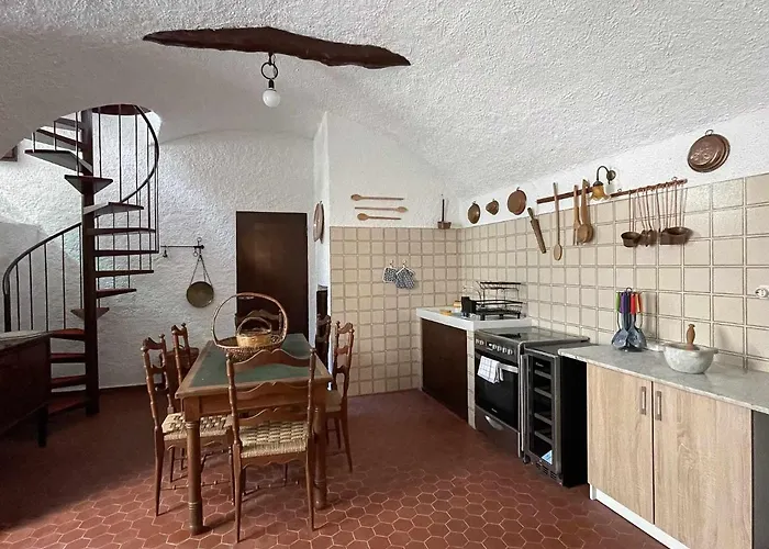 Il Convento Ancient With Private Garden 贝拉焦